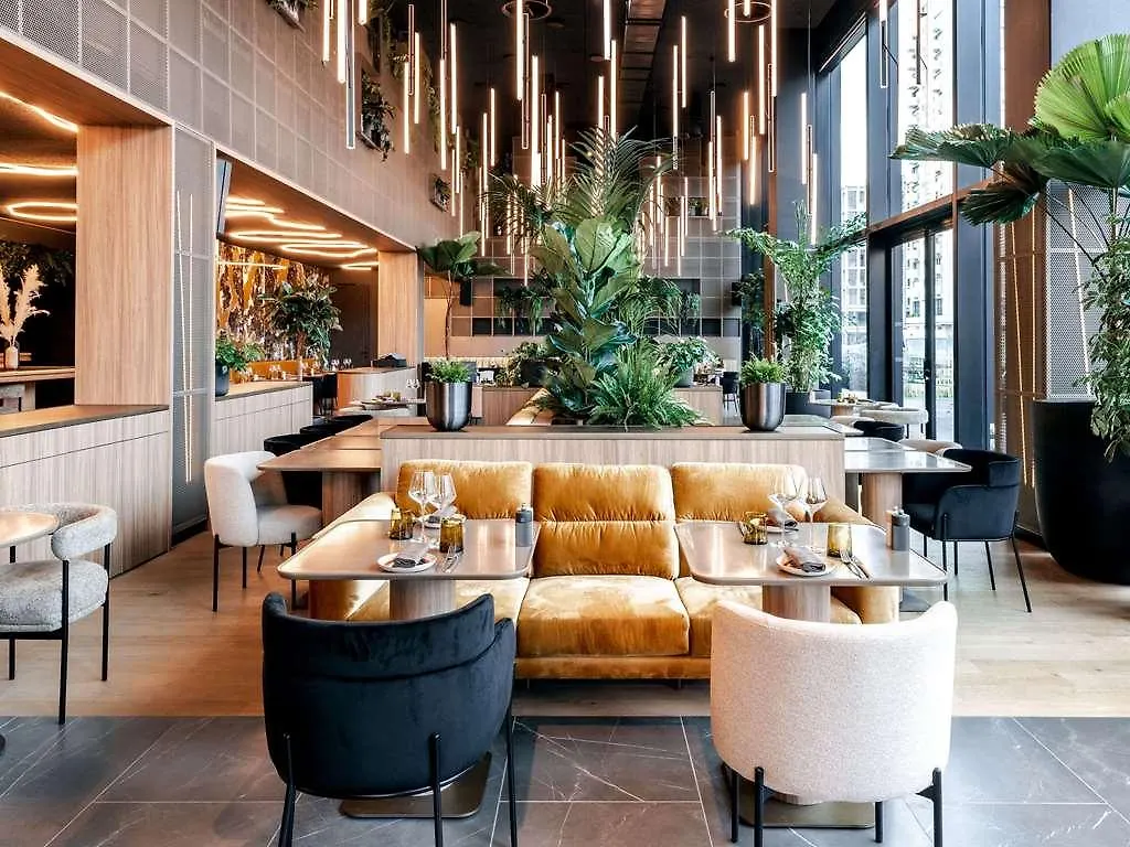 Pullman Lyon Hotel 0*,